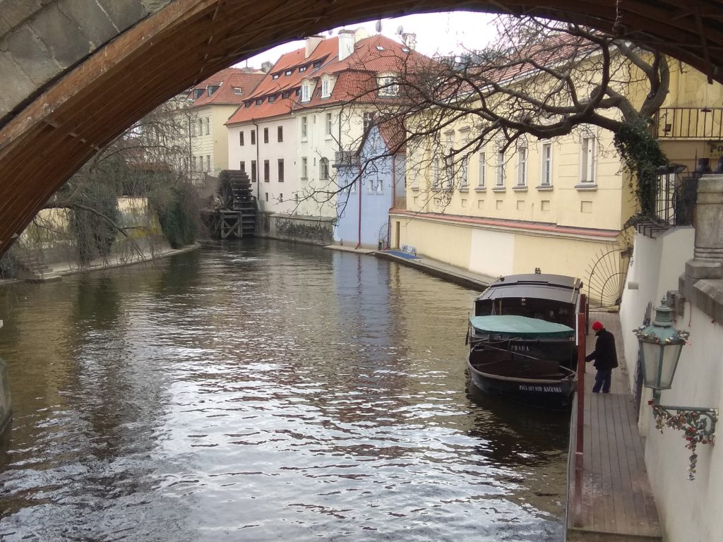 Bootstouren Prager Kleinvenedig auf dem Teufelsbach (Čertvovka)